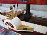 Seitenraddampfer mit 2 Zyl. Dampfmaschine