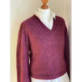Helene V-Neck Sweater - Strickanleitung | Mit V-Ausschnitt - Der Klassiker in lässig | Artikelnummer: 200234