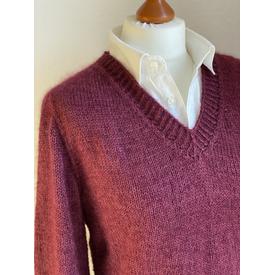 Helene V-Neck Sweater - Strickanleitung | Mit V-Ausschnitt - Der Klassiker in lässig | Artikelnummer: 200234