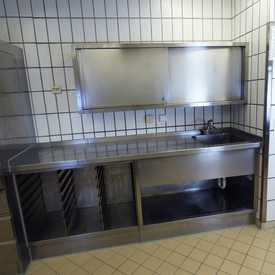 Edelstahltisch mit Spüle und Hängeschrank | Gebrauchtware | Artikelnummer: 0014-6518-6506