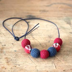 Halskette /IRLAND/ | Stoffperlen | Artikelnummer: 0093