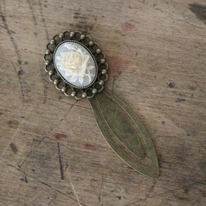 vintage Lesezeichen mit einem Cameo  | Weiße Rose | Artikelnummer: 0014