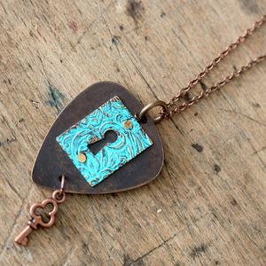 Plektrum Halskette /SEKRET/ | Unikat | Artikelnummer: 0102