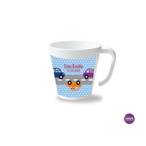 Kinderbecher mit Henkel, Autos  | Henkelbecher groß, 325 ml,  Ø 9,7 cm, Höhe 10 cm | Artikelnummer: henkbechautos1 -1