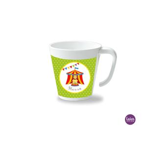 Kinderbecher mit Henkel, Zirkus  | Henkelbecher groß, 325 ml,  Ø 9,7 cm, Höhe 10 cm | Artikelnummer: henkbechzirk -1