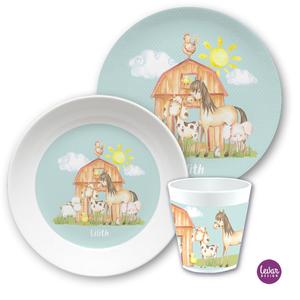 Kindergeschirr Set Bauernhof Pferd | Kinderteller, Trinkbecher mit Namen aus Melamin BPA frei | Artikelnummer: 15895100
