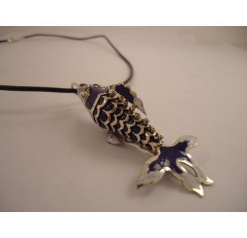 Schöner Anhänger,in 925 Silber,in Fischform.  |  | Artikelnummer: 36255201