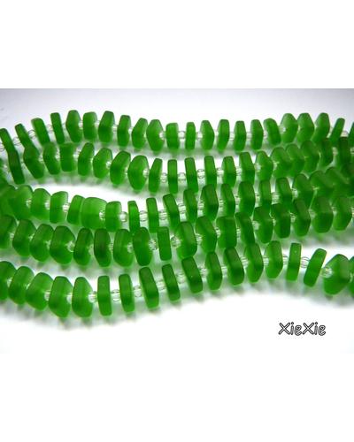 1 Strang  Meerglas Perlen quadratisch Flaschengrün |  | Artikelnummer: 872