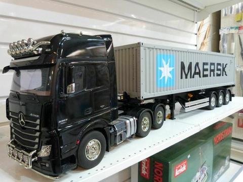 Mercedes-Benz Actros 3363 6x4 GigaSpace RTR + 40ft.Container Auflieger Maersk | Artikelnummer: 5770-4041-4602