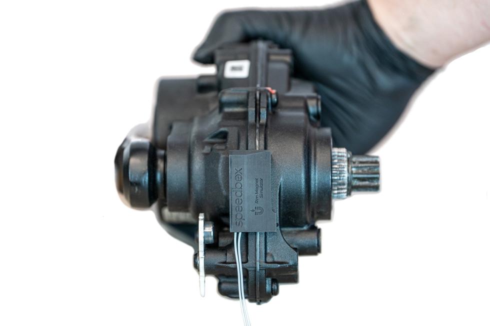 SpeedBox 1.5 B.Tuning per Bosch SX Smart System + Magnete per cerchioni
