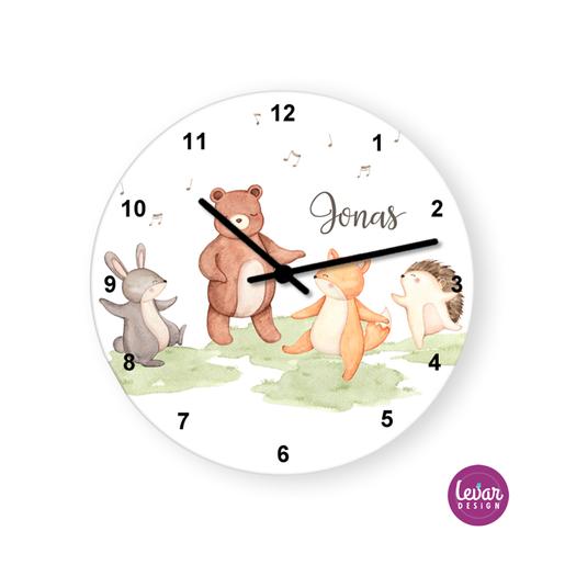 Kinderzimmer Uhr Woodland  | Wanduhr für Kinder Namen personalisiert | Artikelnummer: 8458-8668-1513 -1