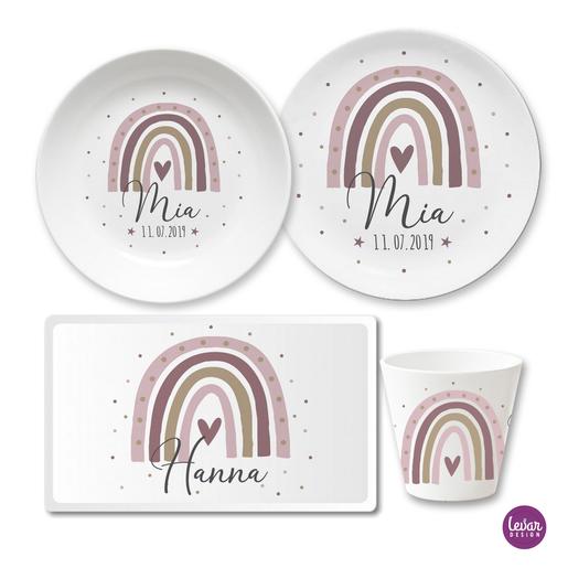 Kindergeschirrset 4teilig, Regenbogen | Brettchen, Becher, und 2 Teller mit Namen aus Melamin, BPA frei | Artikelnummer: 2818-7005-8481 -1