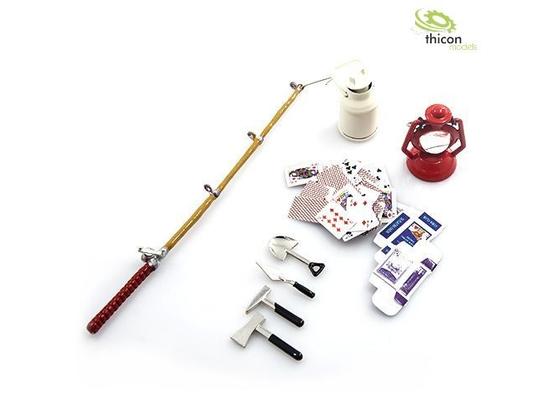 1:10/1:14 Camping-Set 4 mit Angel, Werkzeug und Kartenspiel | Artikelnummer: 4260432971606