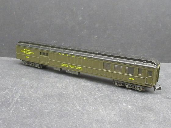 Atlas 2602 Santa Fe Combine Passenger Car #2602 braun Spur N