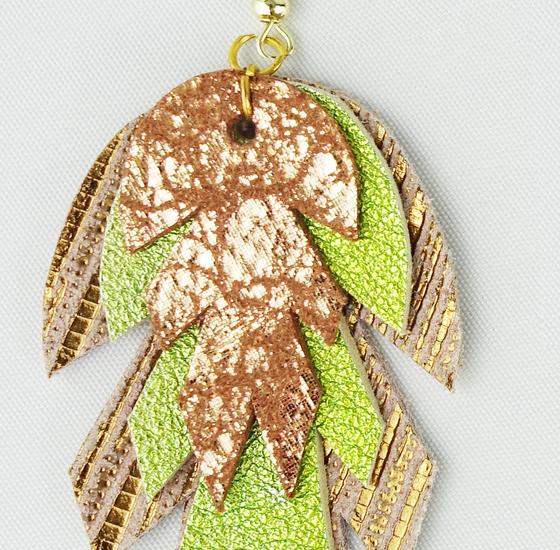 goldmarie Ohrringe LEAF BABE Leder - bronze-beige-lindgrün 