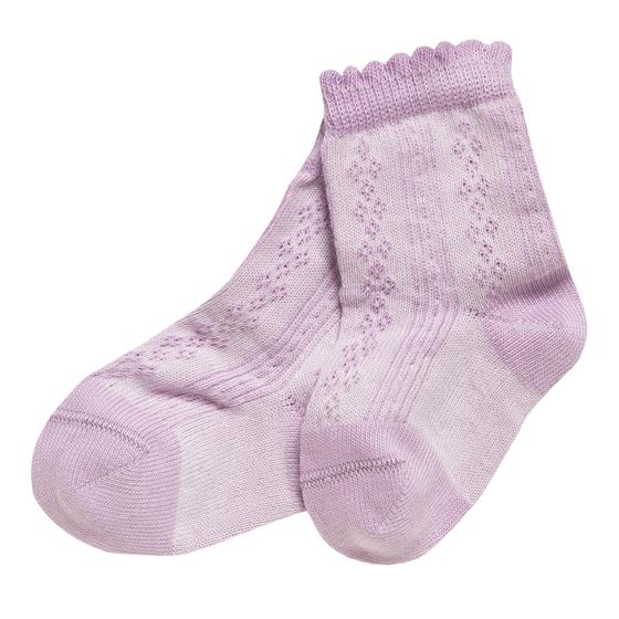 People wear Organic Socken Ajour Blass Violett