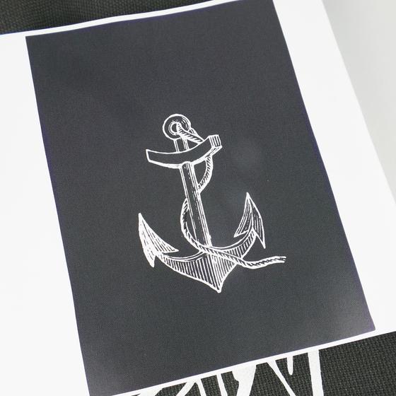 17;30 made in Hamburg Geschirrtuch ANKER grau-weiß