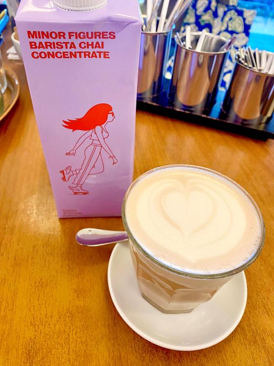 Chai Latte Minor Figures Konzentrat 1L_Schönbergers Kaffeegreissler