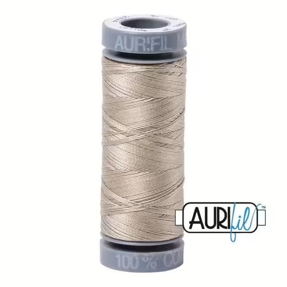 Aurifil Nähgarn 28wt – Absteppgarn für Taschen & sichtbare Nähte beige