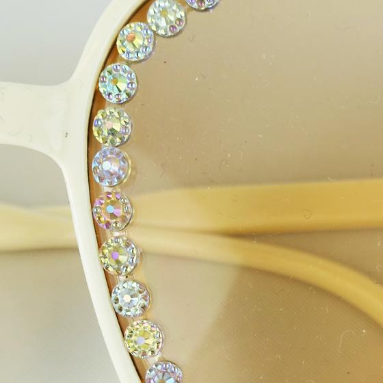 goldmarie Sonnenbrille QUEEN - mit Strass - für Erwachsene - creme