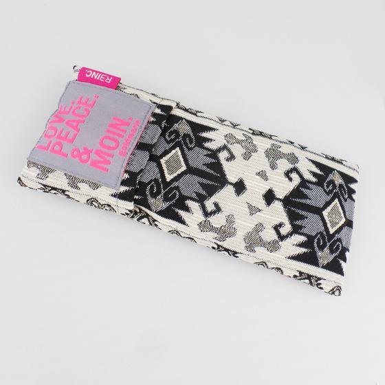 reinc. Yoga Augenkissen LOVE PEACE MOIN by goldmarie - schwarz-weiß-pink Ornamente - 19x8cm