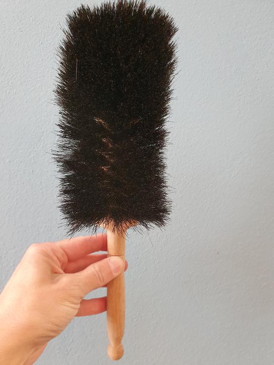 Stubenhandfeger / Hand  brush