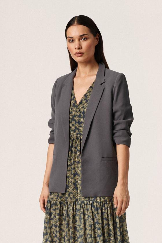 SOAKED IN LUXURY Blazer Shirley 30403608 magnet grau