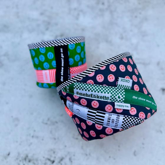 mehrEtikette Signature Band Label Band bei Spreefee kaufen