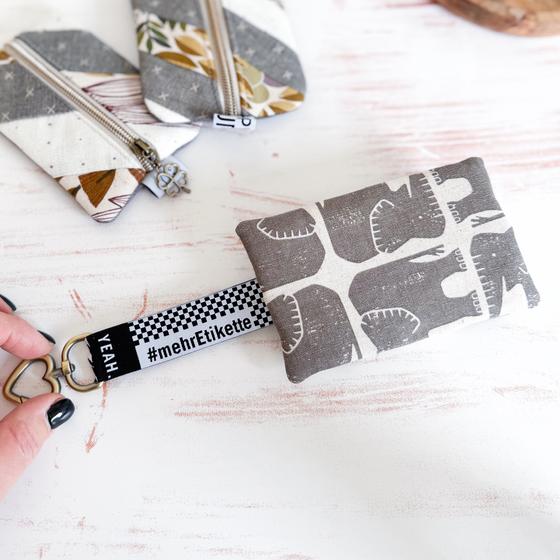 mehrEtikette Signature Band Label Band bei Spreefee kaufen