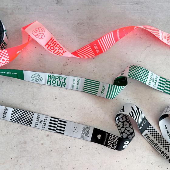 mehrEtikette Signature Band Label Band bei Spreefee kaufen