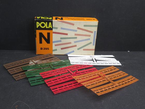 Pola  B 295 Zaun Sortiment Gartenzaun in verschieden Farben Spur N OVP