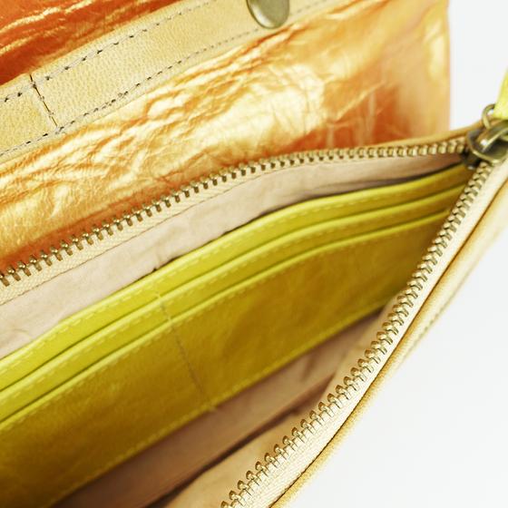 goldmarie Handtasche & Portemonnaie SNAKE WALLET - mit Fransenbommel - Painted Edition - Leder vintage kupfer metallic