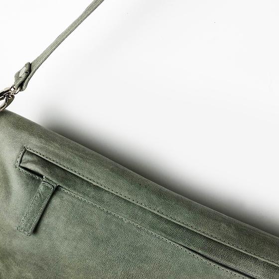 goldmarie Handtasche DOU DREIECK Muster Vintage - olive-creme - 33x18cm