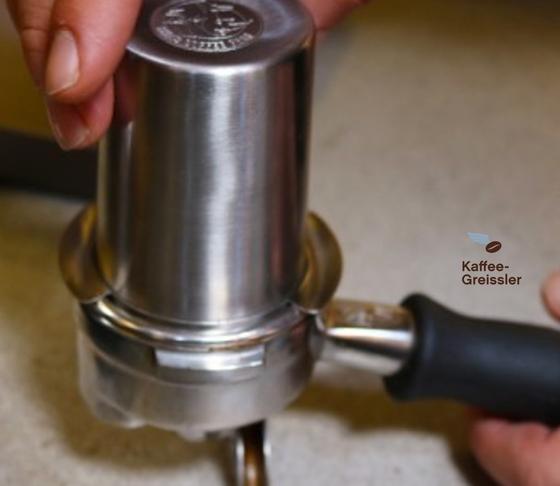 Rhino Dosierbecher_Schönbergers Kaffeegreissler