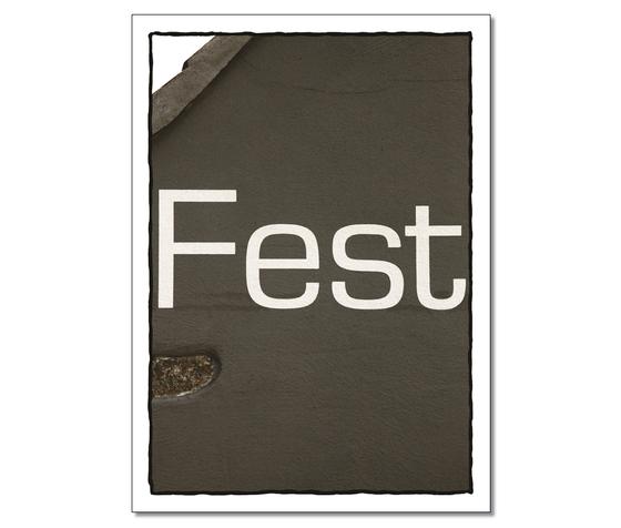 Klassische Postkarte - Auf der Geasteliste. Foto des Wortes Fest.