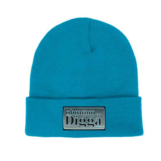 goldmarie Beanie Mütze OHMMM DIGGA metallic Look Label - hellblau