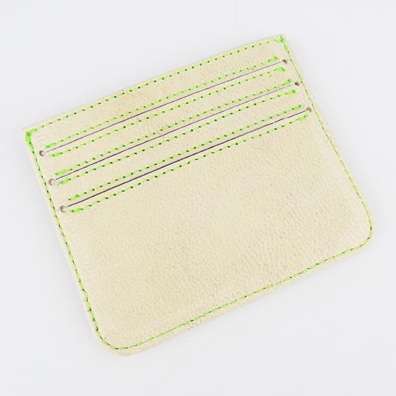 goldmarie Kartenetui Leder beige 8,5x10,5cm