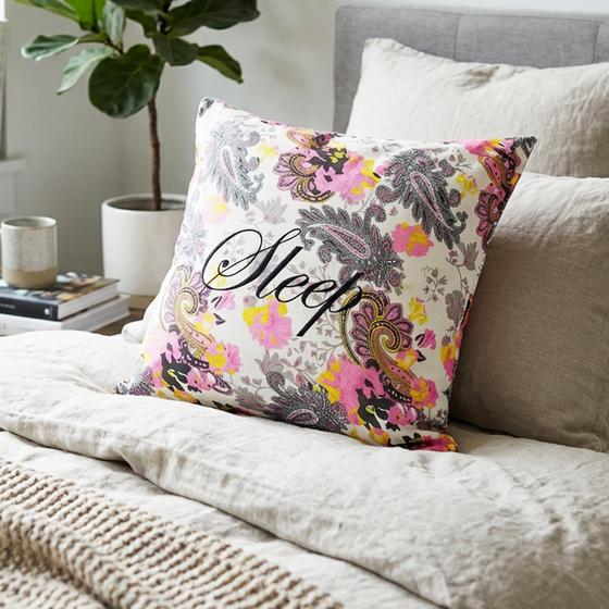 goldmarie Kissenhülle SLEEP & F*CK - florales Ornament Muster - weiß-rosa-gelb - 40x40cm