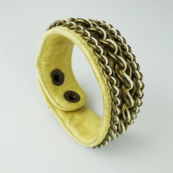 goldmarie Lederarmband Chain Kettenverzierung vintage-creme brass 