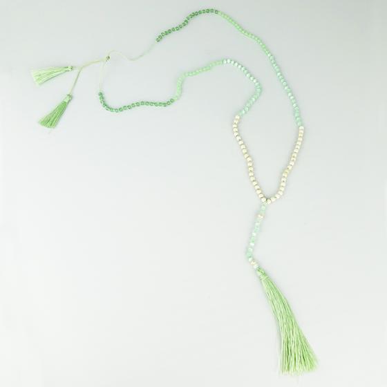 goldmarie Kette SUMMER LOVE mit Fransenbommel - mint-cremeweiß 