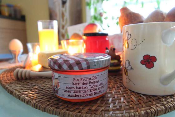 Set wunderbare Nacht, cremig