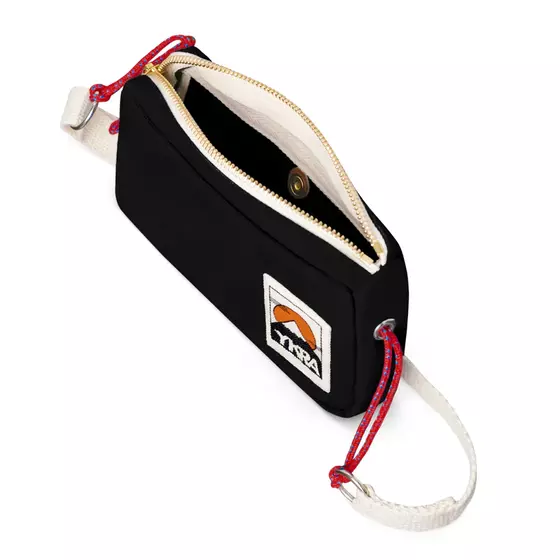 Ykra Travel Case Black