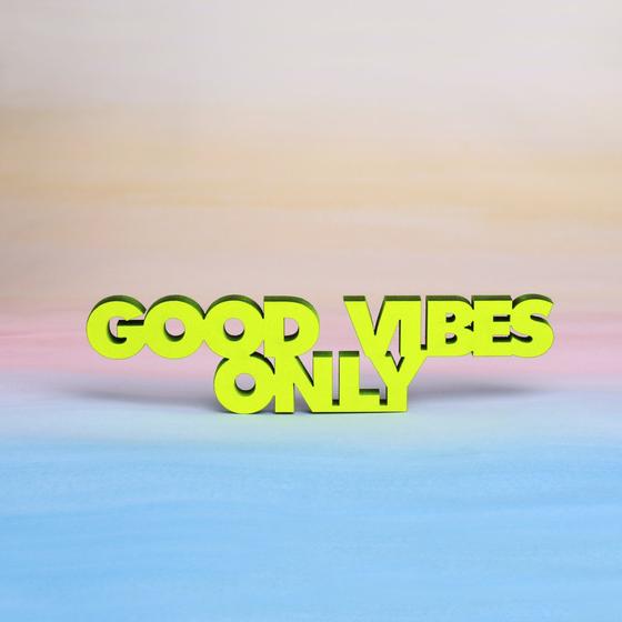NOGALLERY Deko Schriftzug GOOD VIBES ONLY neon-gelb
