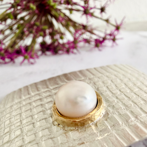 brosche_silber_perle_gold