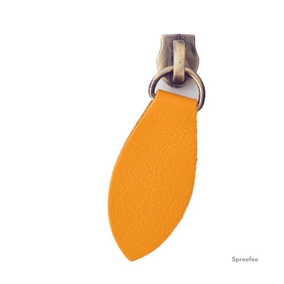 Lederzipper für Endlosreißverschluss bei Spreefee in verschiedenen Formen und Farben kaufen