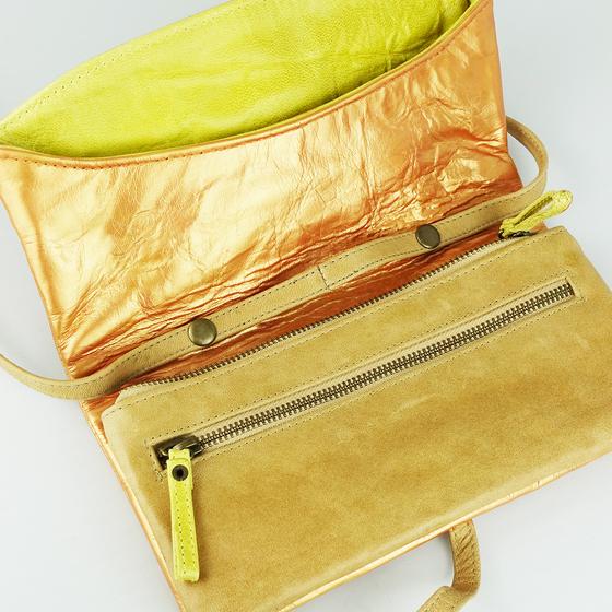 goldmarie Handtasche & Portemonnaie SNAKE WALLET - mit Fransenbommel - Painted Edition - Leder vintage kupfer metallic