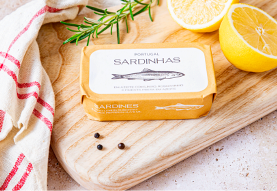  Sardinen mit  Zitrone, Rosmarin und schwarzem Pfeffer