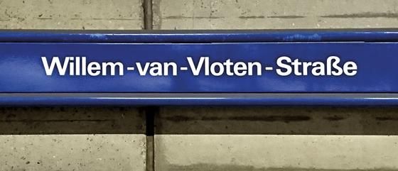 U-Bahn Kaffeebecher Kaffeetasse U-Bahnhof Wilhelm-van-Vloten-Straße Hörde Linie U41 von tom bäcker Geschenkidee
