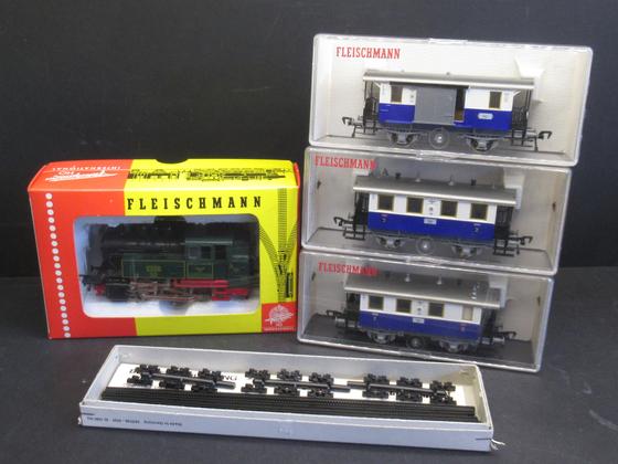 Fleischmann 4028+5053+54+6411 Tender Dampflok Carl 3 x Edelweiß Wagen Zahnstange Spur H0 OVP