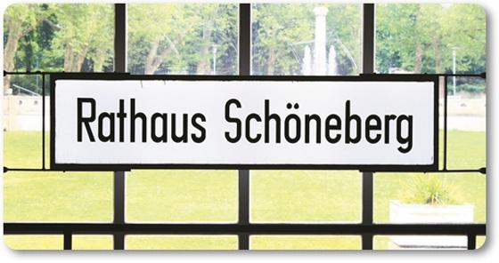 Ubahnhof Rathaus Schöneberg U-Bahn Souvenir Magnet Kühlschrankmagnet Berlin von tom bäcker - U4 - Innsbrucker Platz - Kennedy - Ick bin ein Berliner - Bayrischer Platz - gay community